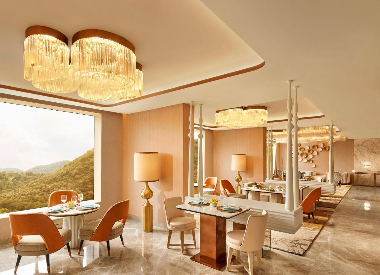 Taj Amer, Jaipur Bagian luar foto